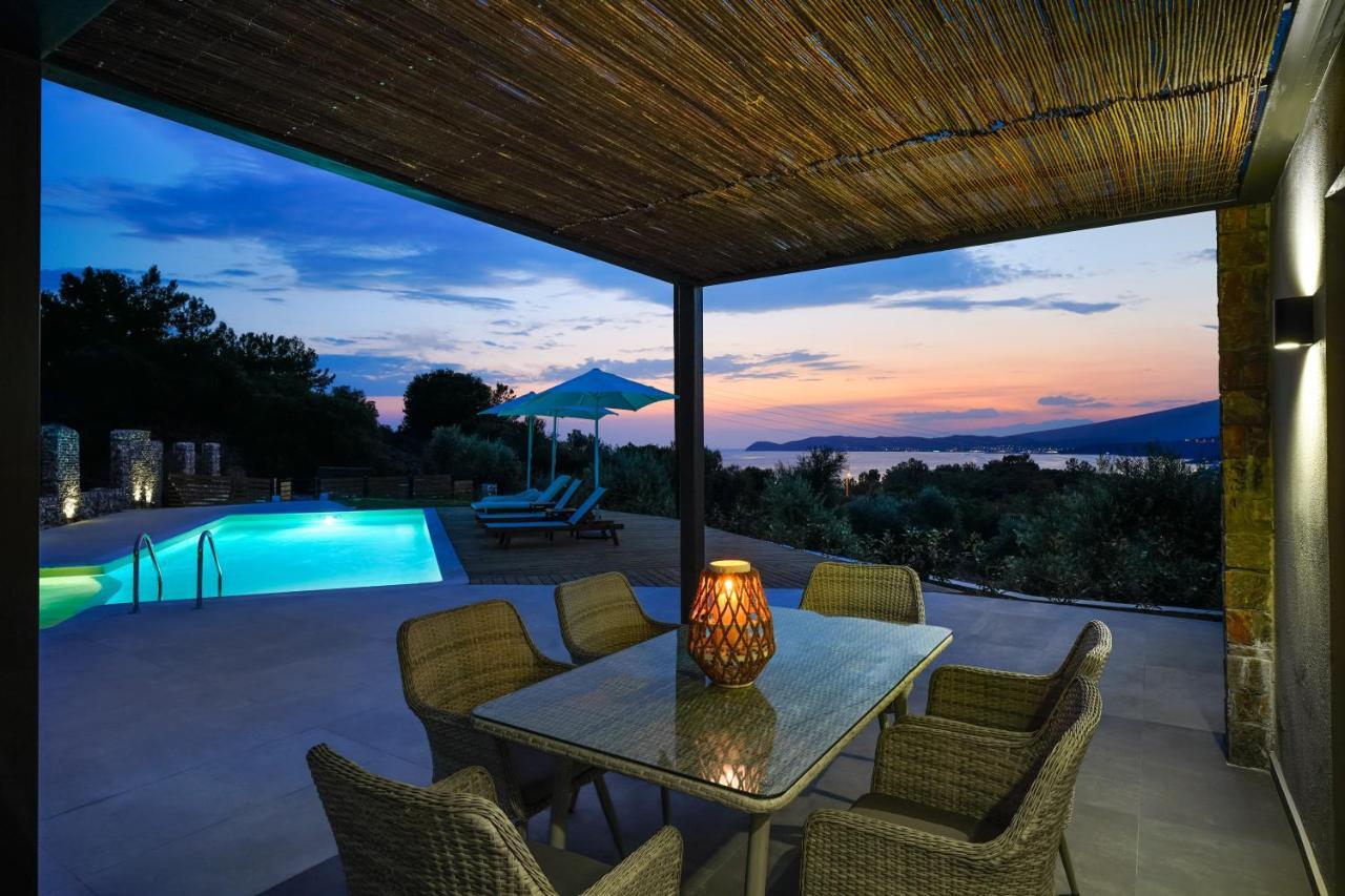 Videre Luxury Suites Potos Exterior foto
